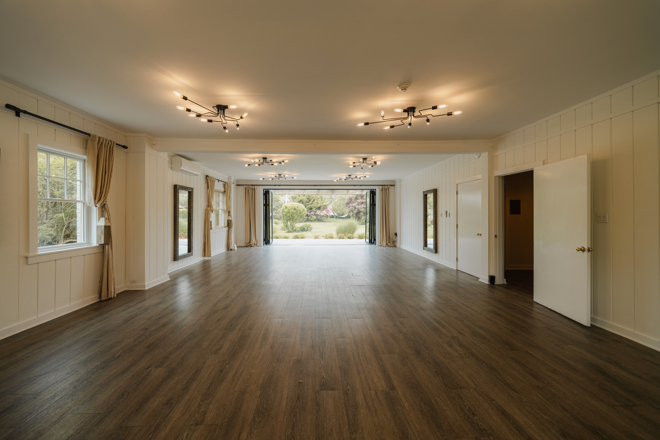 The Windward Conference Room